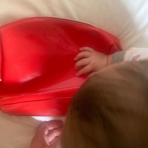 4/$20 - Lancôme Red Makeup bag | Medium Size| amazing color - Picture 4 of 4